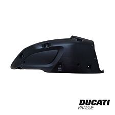 Držák kapoty nádrže pravý Ducati Diavel