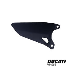 Ducati ochranný kryt přední stupačky 848/1098/1198 pravý