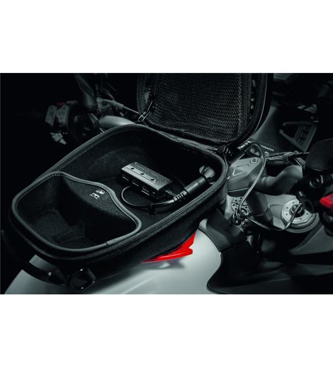 Ducati nabíjecí prodlužovací kabel s USB portem na Multistradu