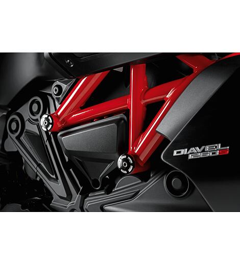 Ducati záslepky do rámu DVL 1260