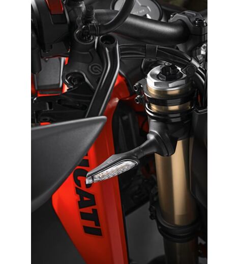 LED směrová světla Ducati